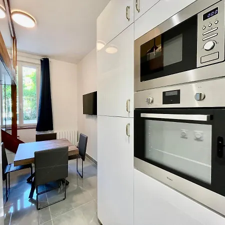 Near Paris Appartement Puteaux